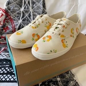 Kate spade size 8 Keds